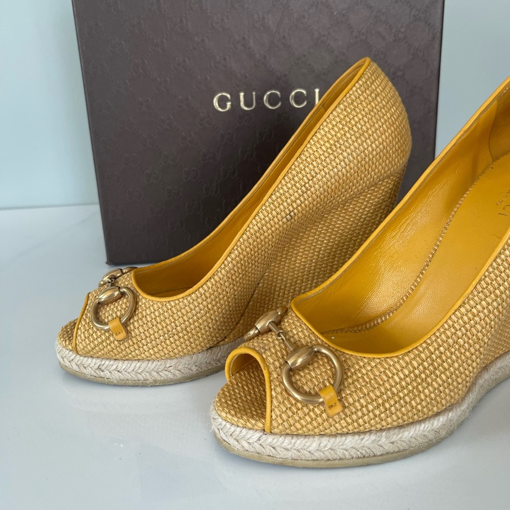 AUTHENTIC GUCCI HORSEBIT WEDGES - Picture 9 of 15